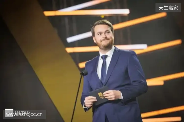 曾为大连人出战44次！官方：31岁前锋曼巴加盟德丙乌尔姆